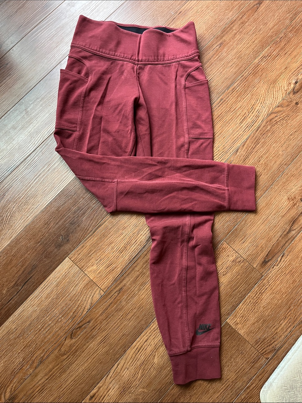 Nike Kids' Burgundy Leggings with Side Pockets